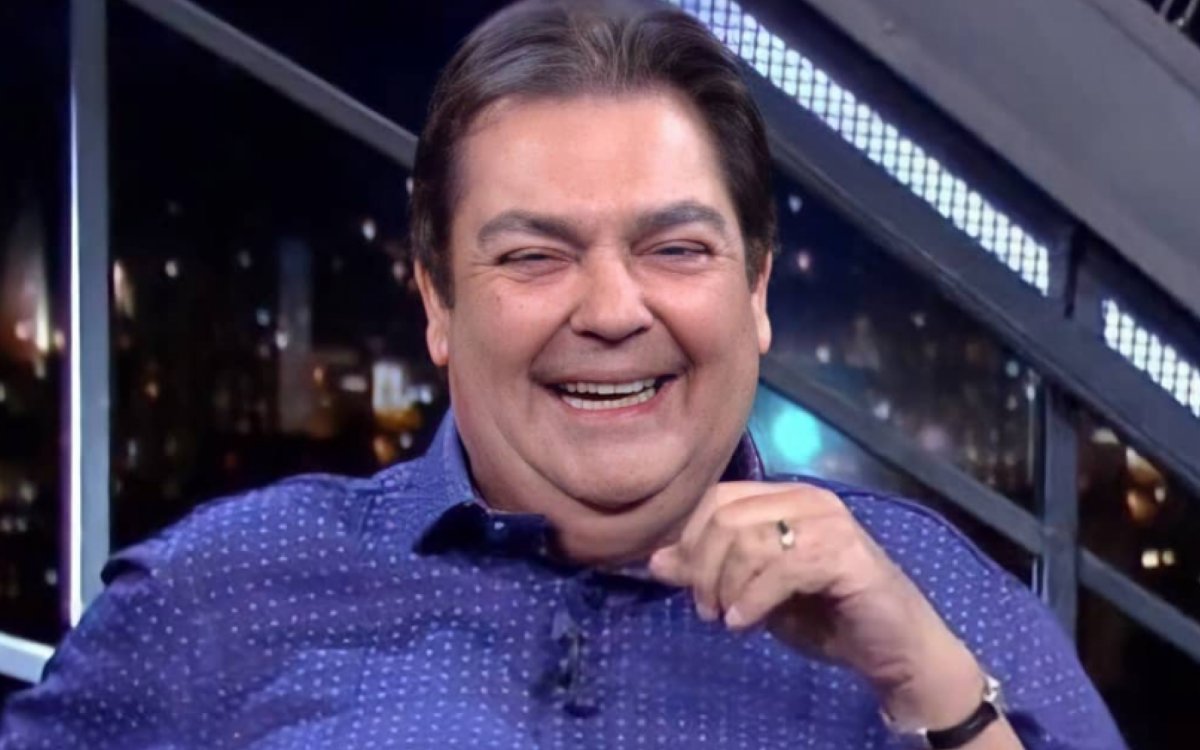 Como está Faustão? Apresentador surge em foto rara e aparência impressiona internautas; veja