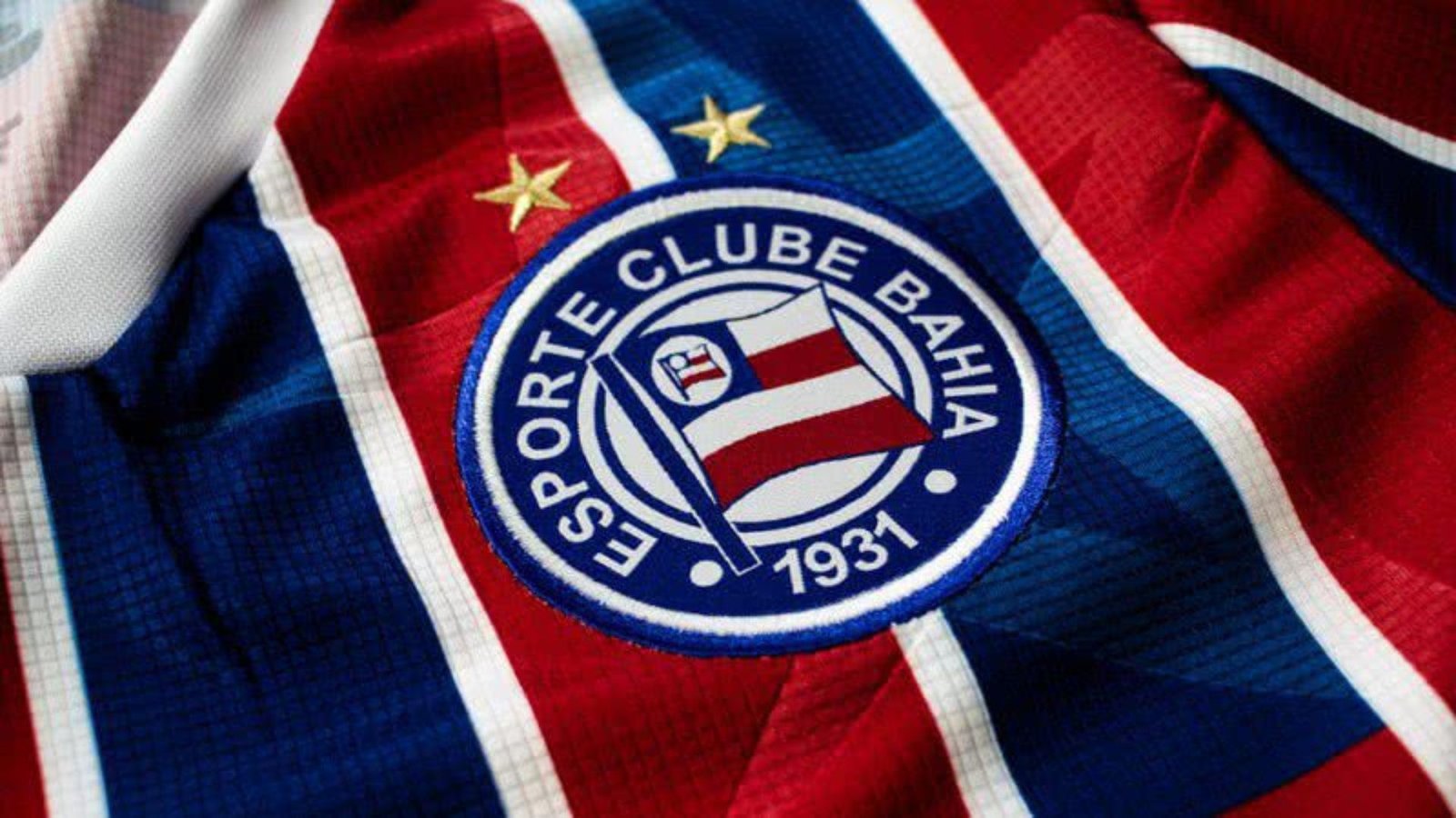 Cláusula trava ‘lei do ex’ e tira atacante de duelo contra o Bahia