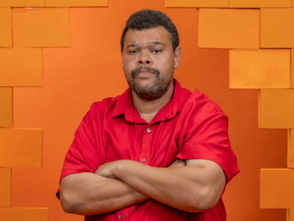 Como apontado por enquete do portal LeoDias, Babu Santana é eliminado do “BBB26”