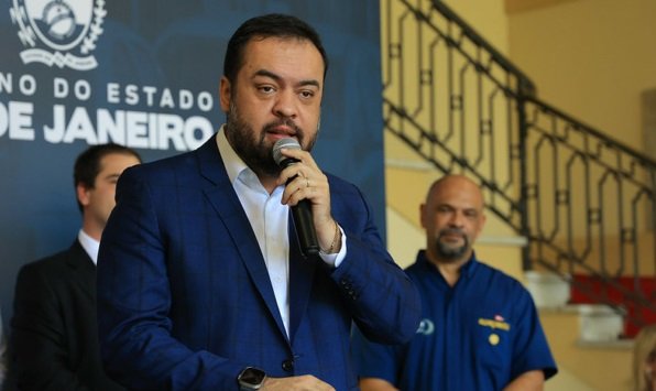 Inelegível pelo TSE, Cláudio Castro mantém candidatura ao Senado