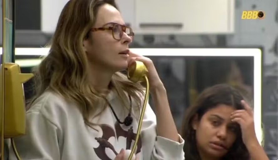 FIM DA LINHA? Big Fone toca de surpresa no BBB 26, Ana Paula Renault atende e dispara: "vou sair amanhã"
