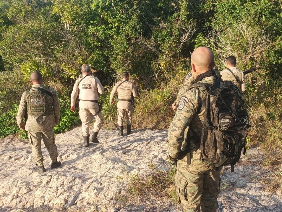 Confronto após ataque a viatura termina com dois mortos e armas apreendidas em Cabrália