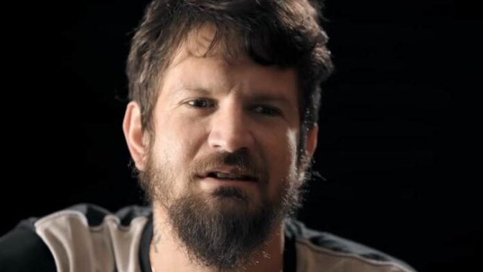 POLÊMICA! Banda Eva exclui Saulo em post sobre história do grupo e revolta fãs: "vergonhoso"