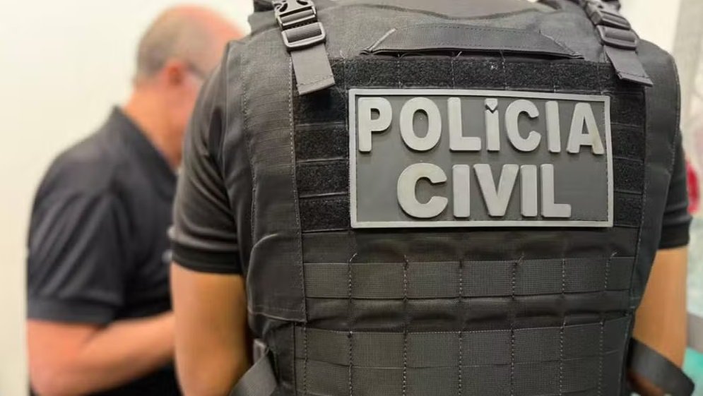 Homem vira alvo de investigação após denúncia de agressão à própria mãe em bairro de Salvador