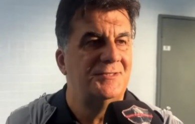 “Não tem muito o que fazer”, afirma presidente Fábio Mota sobre busca de reforços no mercado
