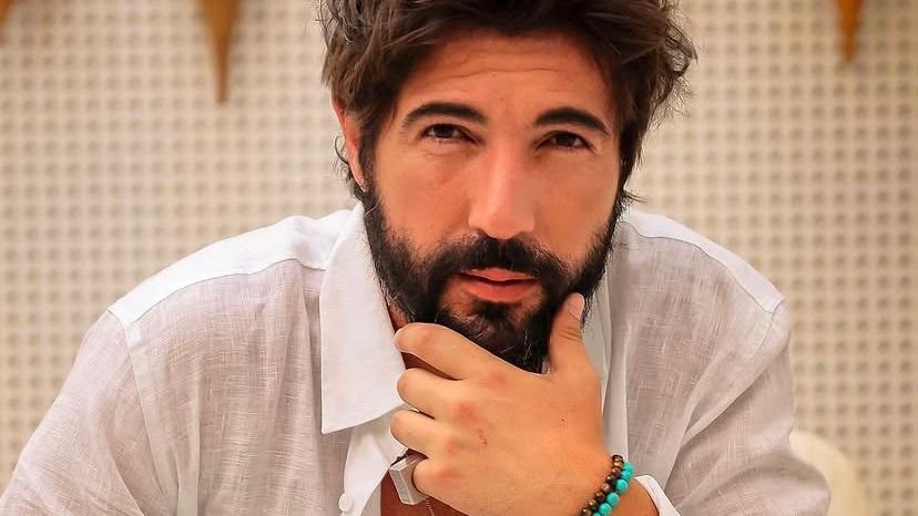Ex-ator da Globo tem mercadorias apreendidas e desabafa: "Só quero trabalhar"