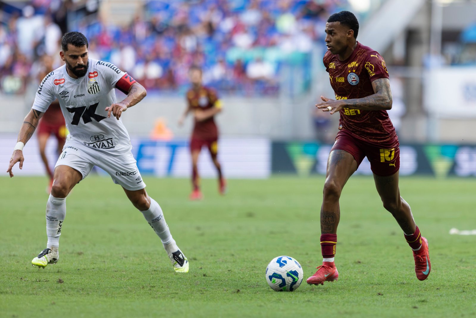 Bahia x Santos: onde assistir, arbitragem e prováveis escalações do jogo da 13ª rodada do Brasileirão