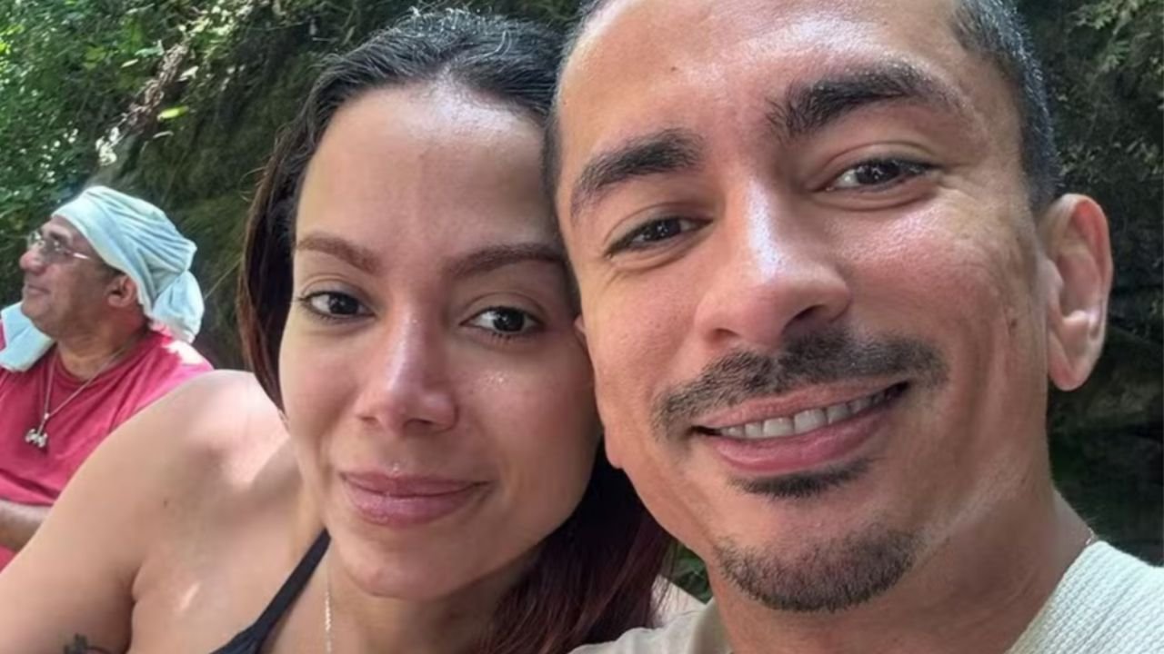 Brigados? Irmão de Anitta choca ao curtir publicação de influencer que detona a cantora; confira