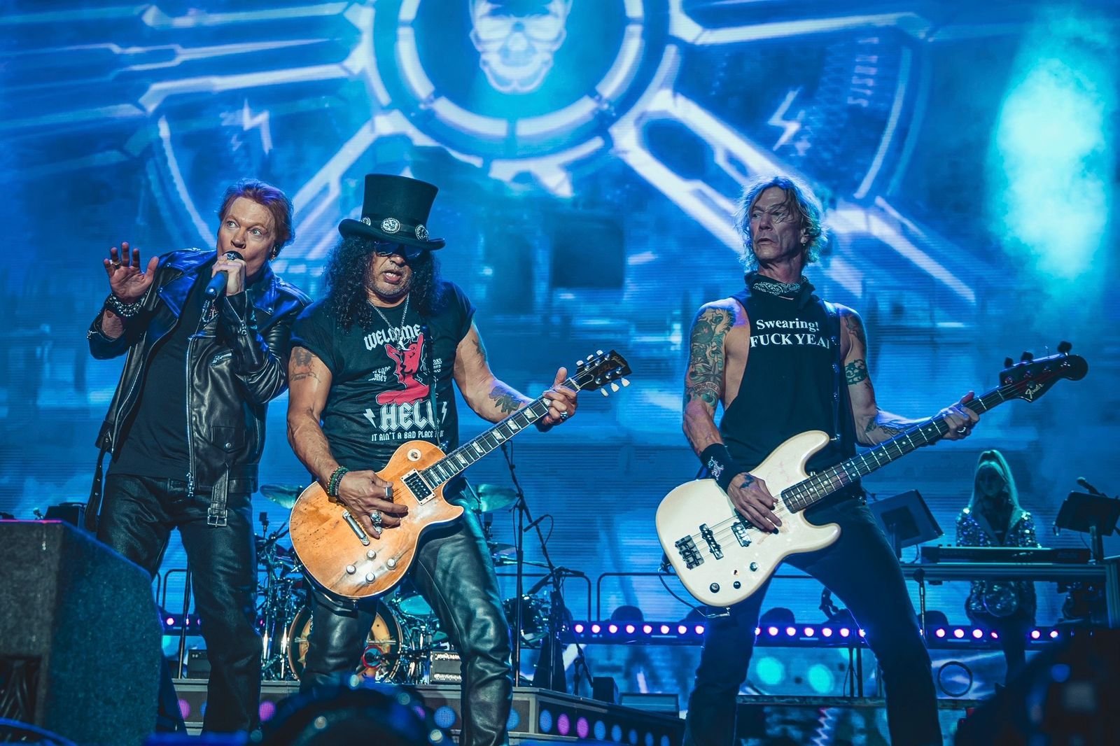 Até logo! Integrantes da Guns N’ Roses deixam Salvador após show histórico; veja momento da decolagem