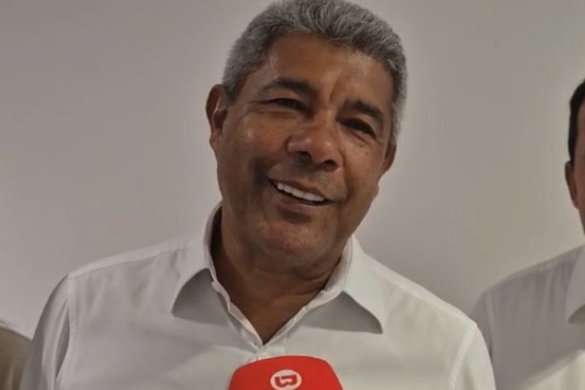 Jerônimo comemora 61 anos em culto na Fonte Nova e revela planos para o aniversário nesta sexta; veja vídeo