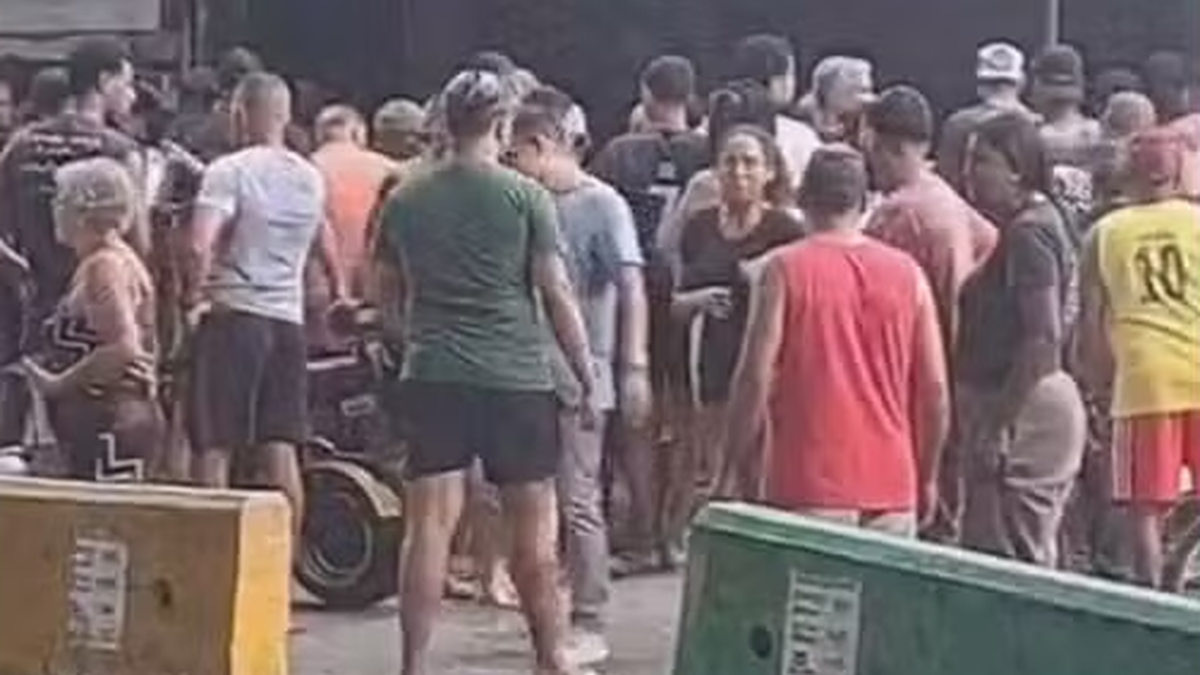 Mulher grávida e marido morrem em tiroteio entre milicianos e traficantes