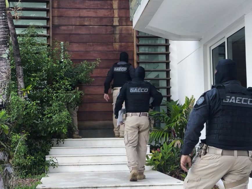 Ex-deputado Uldurico Jr. é preso em operação que apura fuga de 16 detentos do presídio de Eunápolis