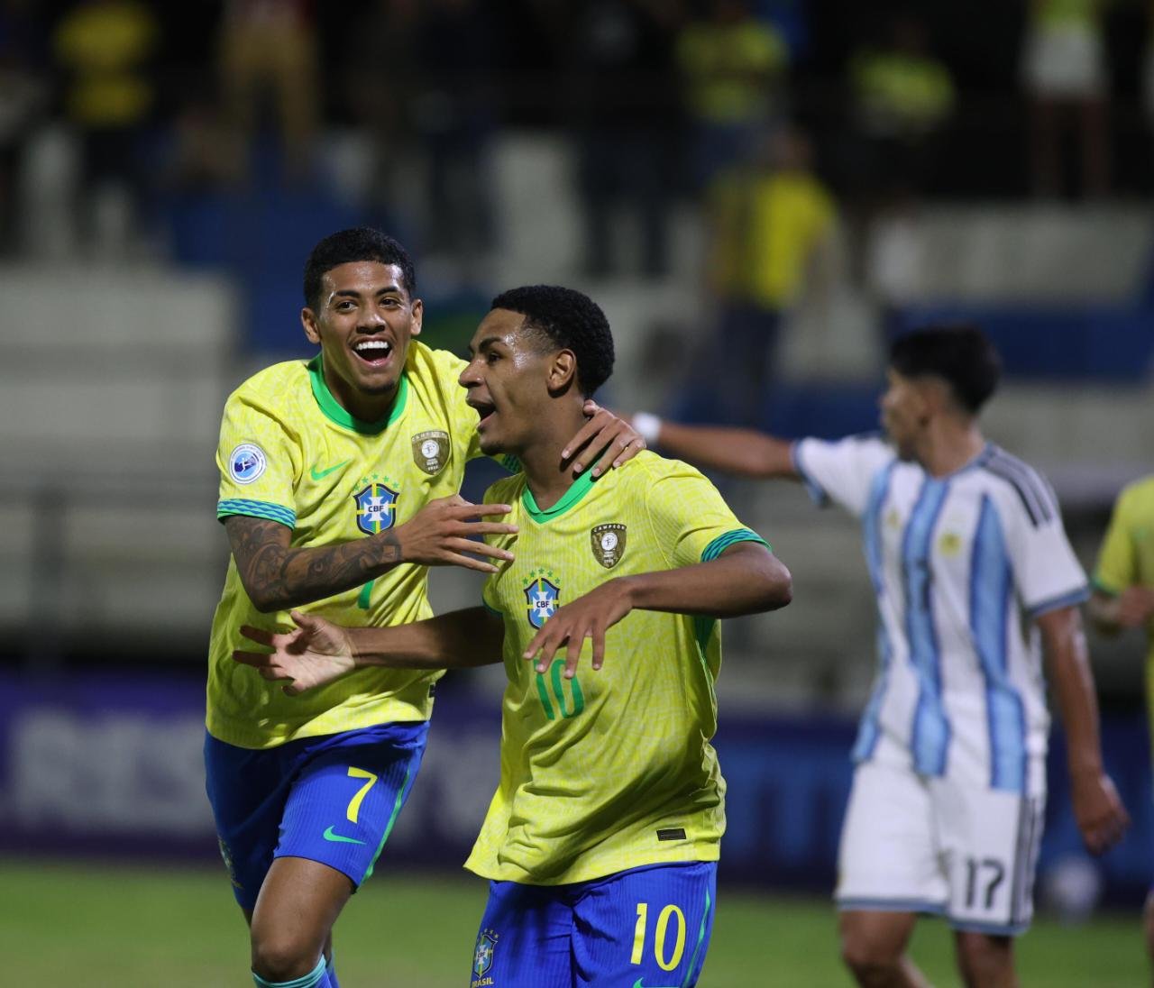 Com a presença de joias do Bahia e denúncia de racismo, Brasil bate rival Argentina e se classifica para a Copa do Mundo