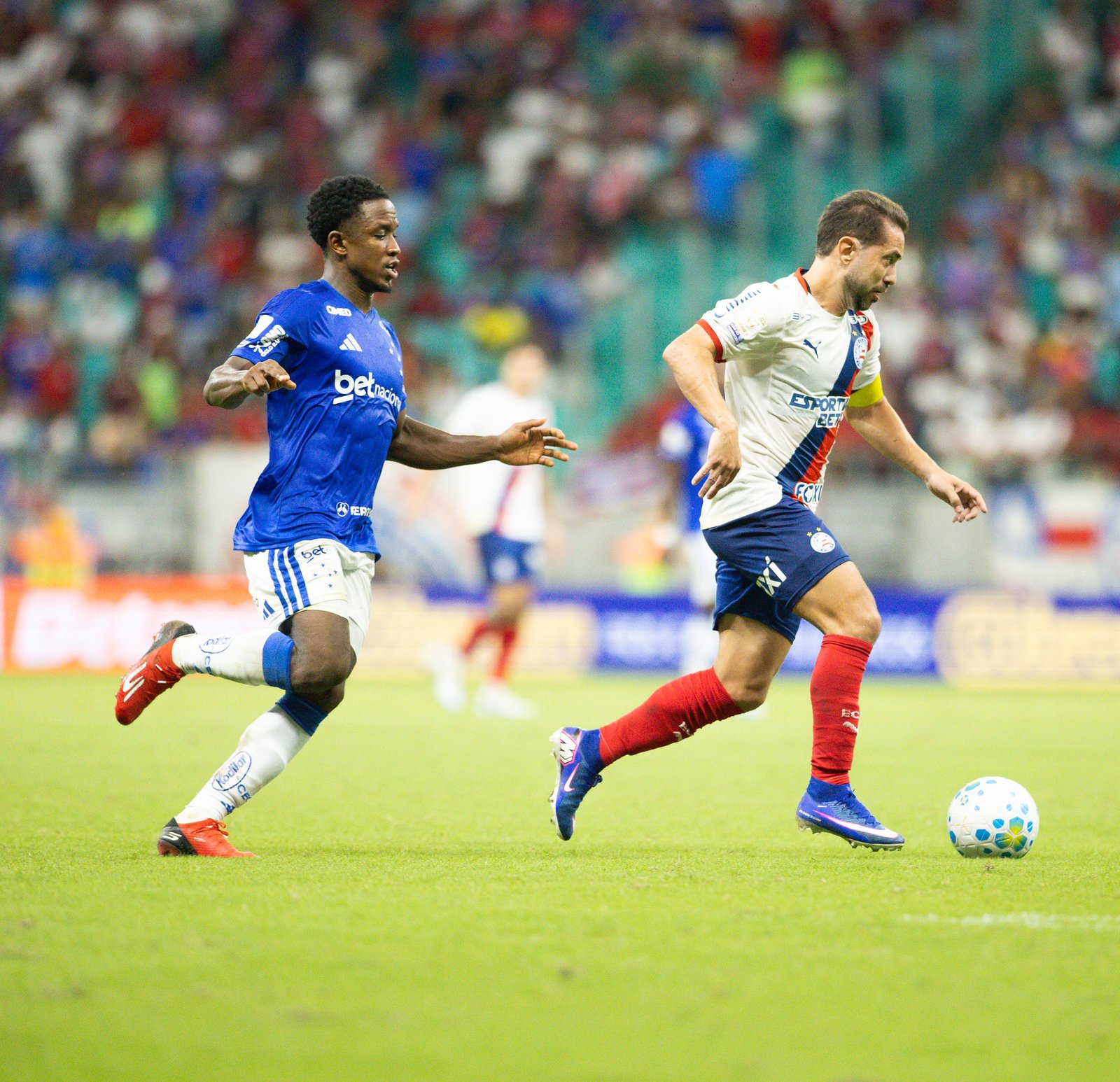 Bahia joga mal e perde de virada para o Cruzeiro na Arena Fonte Nova