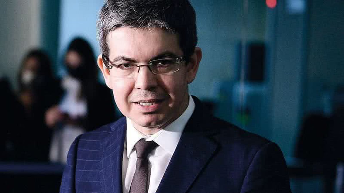 Líder do Governo diz que operação contra Ciro ligam "bolsonarismo" ao Caso Master