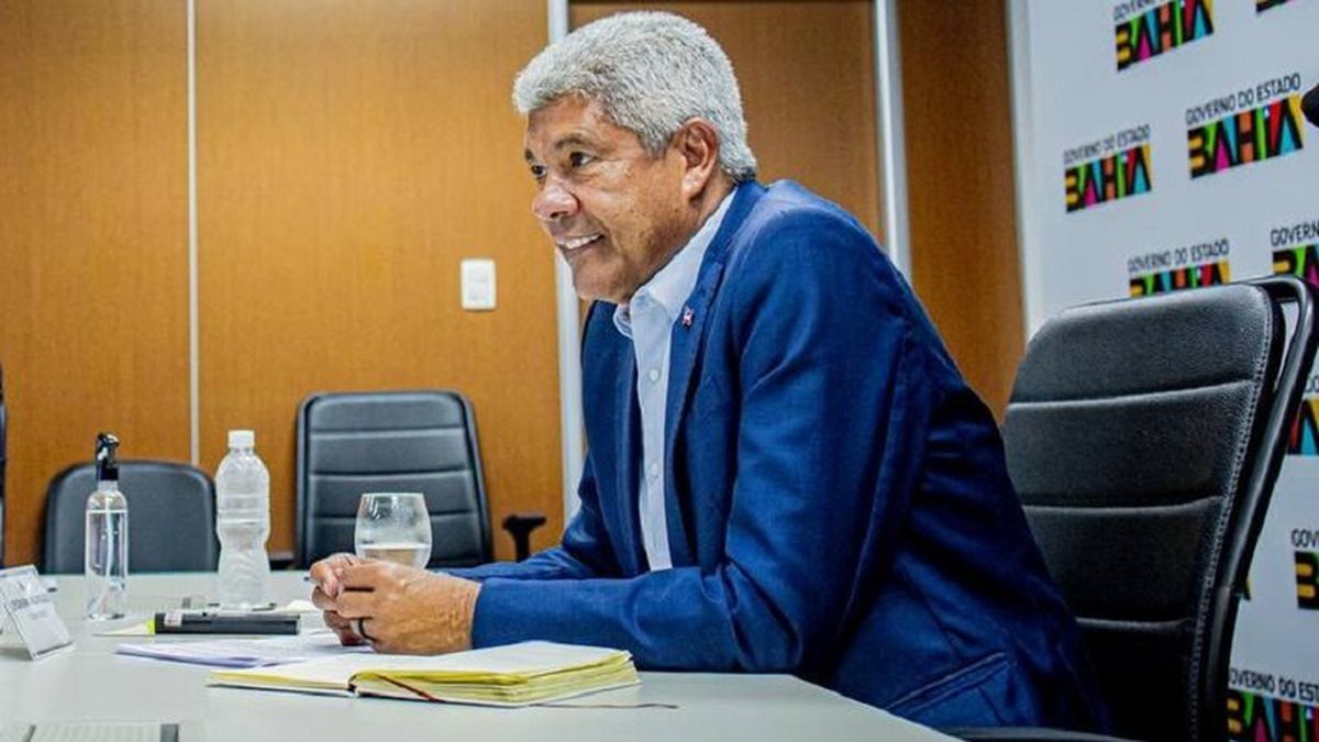 “Usar deste combate não vai enfraquecer a violência”, afirma Jerônimo Rodrigues após EUA classificarem CV e PCC como terroristas