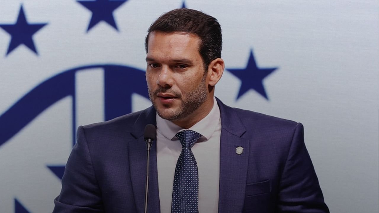 Após polêmica de traição, presidente da CBF se afasta da Seleção Brasileira