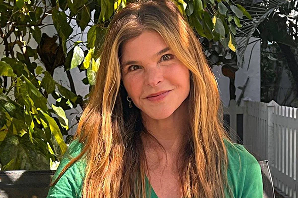 Cristiana Oliveira faz desabafo sobre pressão estética: “Envelhecer deve ser libertador, não uma prisão”