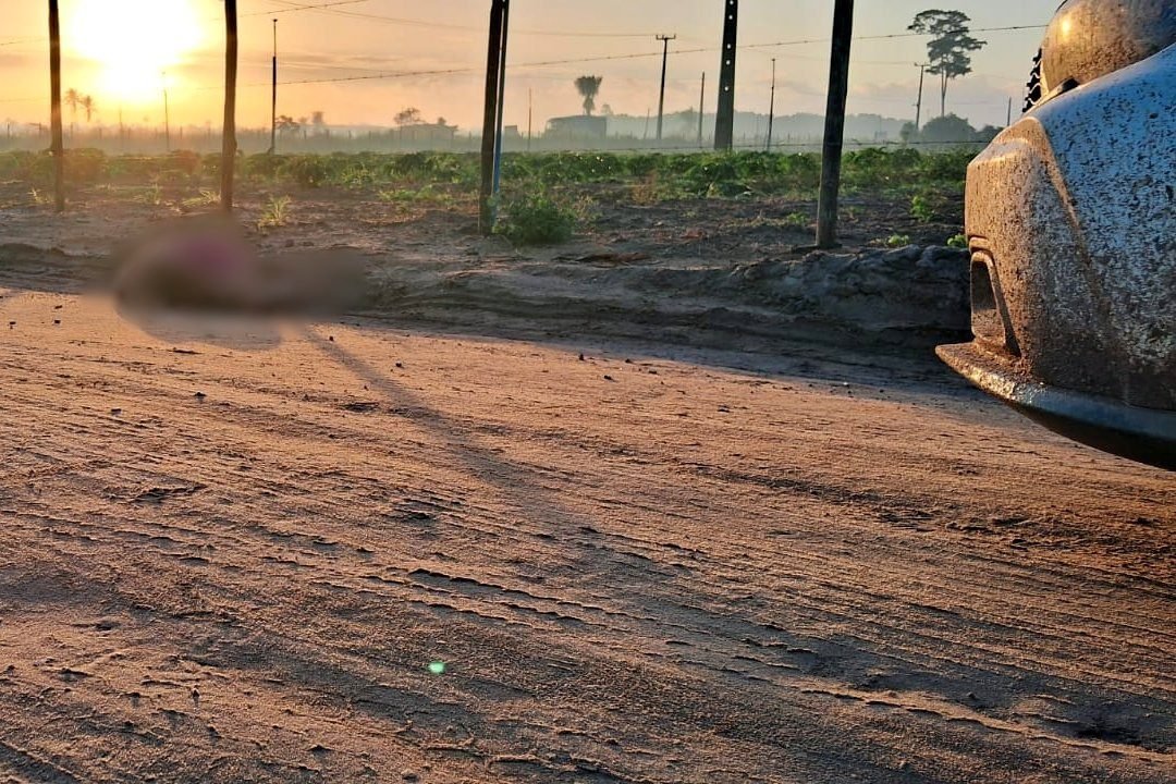 Mulher é encontrada morta com marcas de tiros em estrada de pedreira na região de Vera Cruz