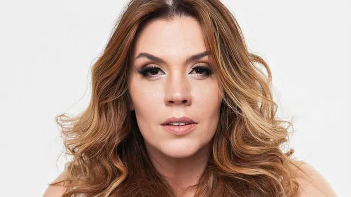 Simony revela bastidores da luta contra câncer e valor que precisou gastar no tratamento; veja