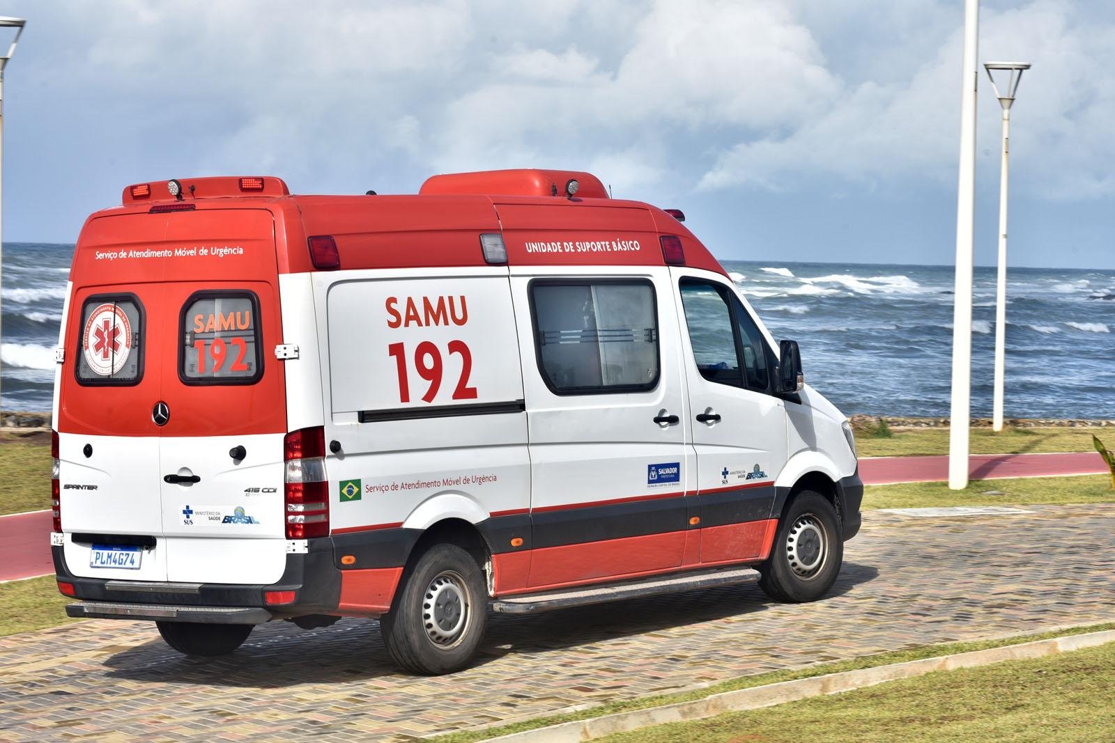 Socorro que não chega: investigação revela déficit de equipes e reduções diárias na frota de ambulâncias do Samu de Salvador