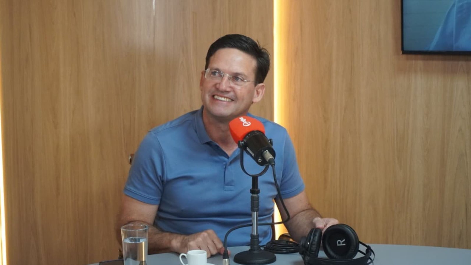 João Roma minimiza impacto de relações da família Bolsonaro em tarifas dos EUA ao Brasil