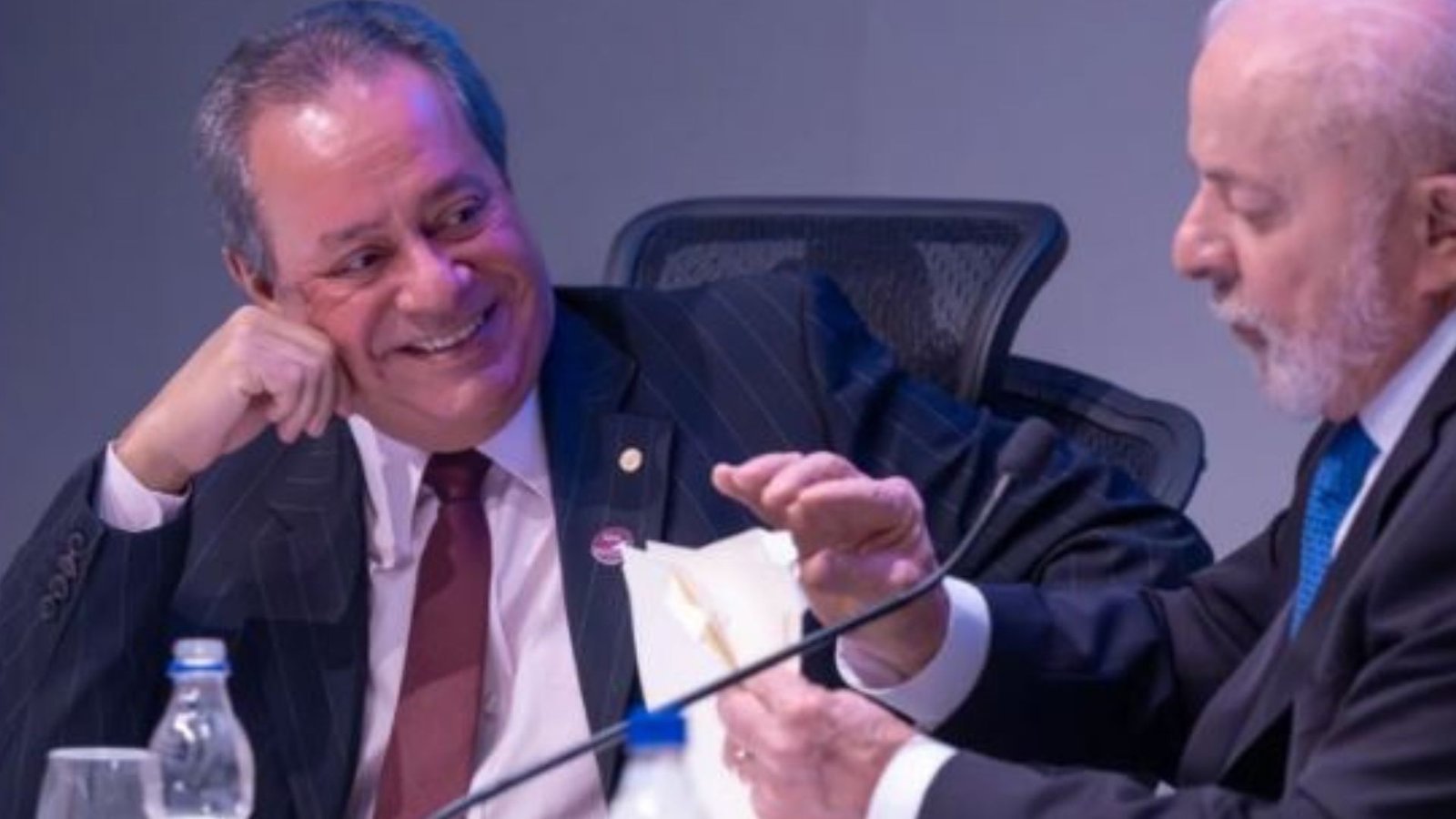 Governo Lula recebe representantes da CNI para discutir medidas contra tarifaço