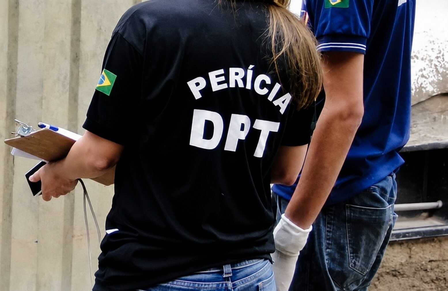 Homem é encontrado morto com marcas de violência em construção de posto desativado em Porto Seguro